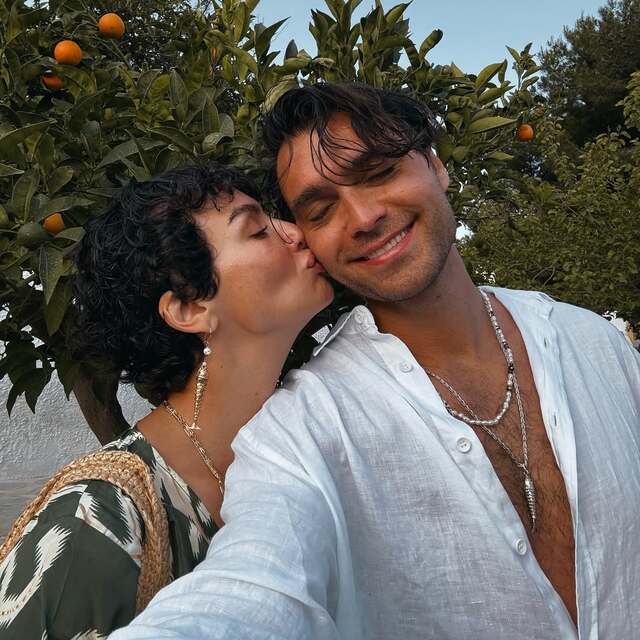 Yaz sezonunu aşkla açtılar