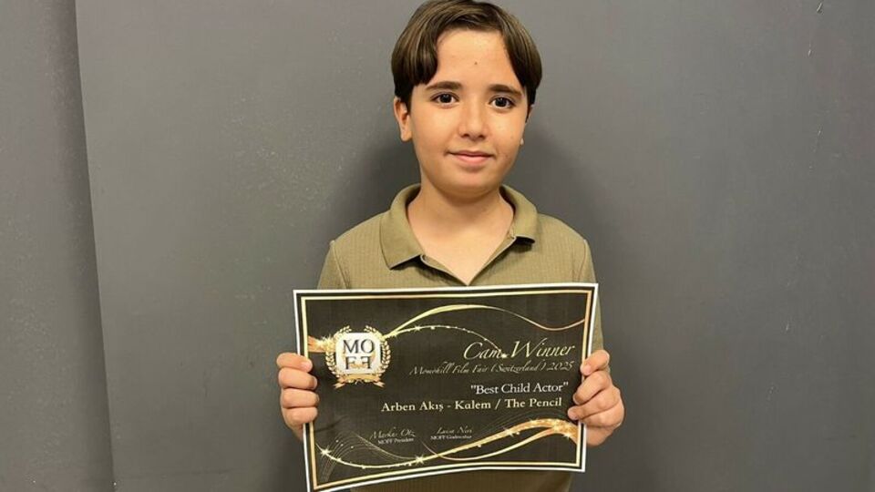 'En İyi Çocuk Oyuncu' ödülünü aldı