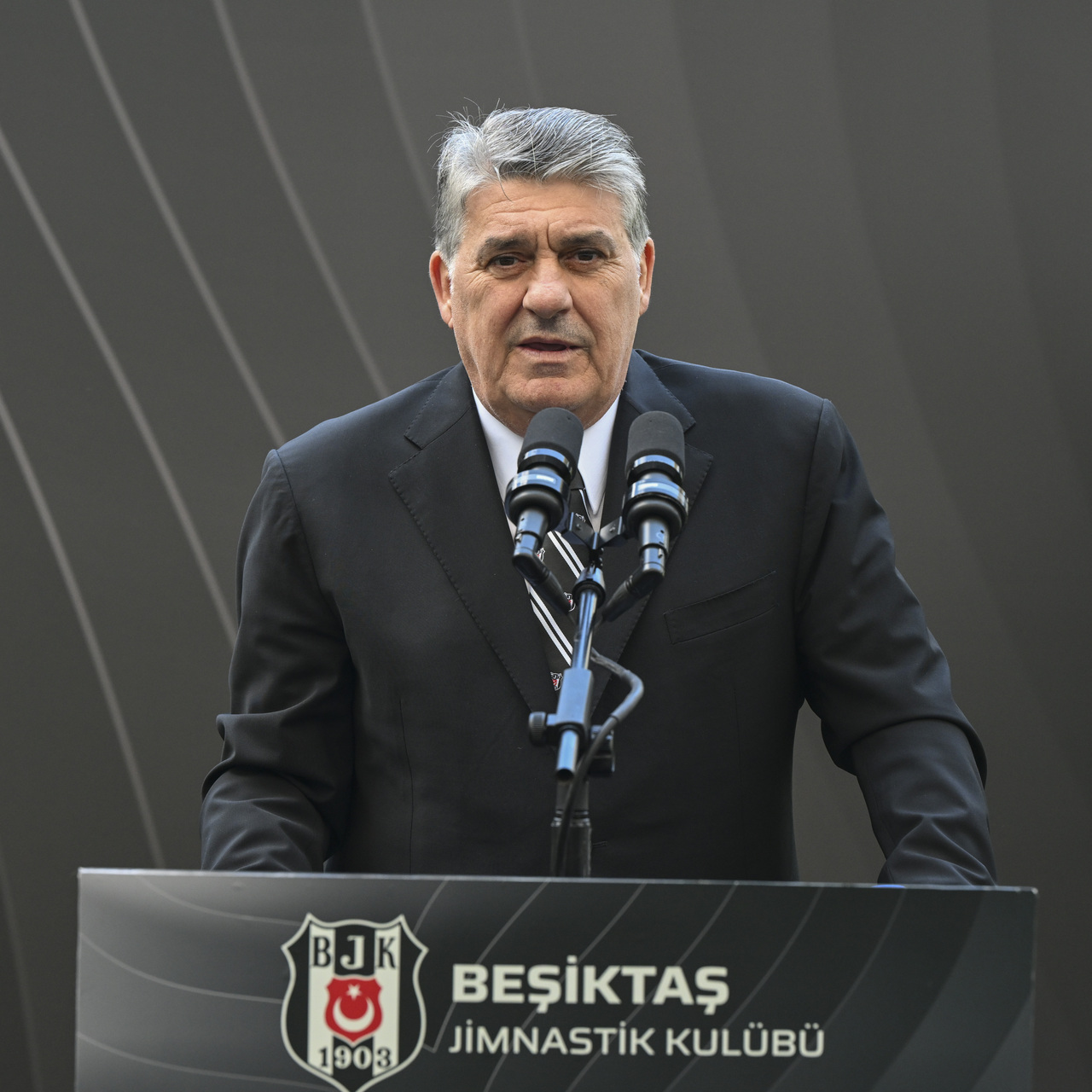 Beşiktaş'ta divan kurulu toplantısı başladı!