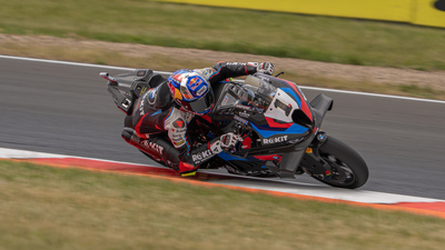 "Türk Bayrağı ile turlamak gurur verici"