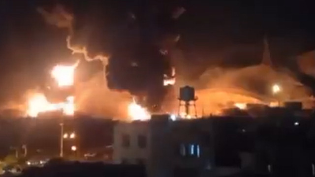 İsrail petrol deposunu vurdu