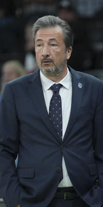 Anadolu Efes'te Banchi dönemi sona erdi!