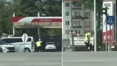 Kargalar trafik polisine saldırdı! Ekip otosuna binip kurtuldu!