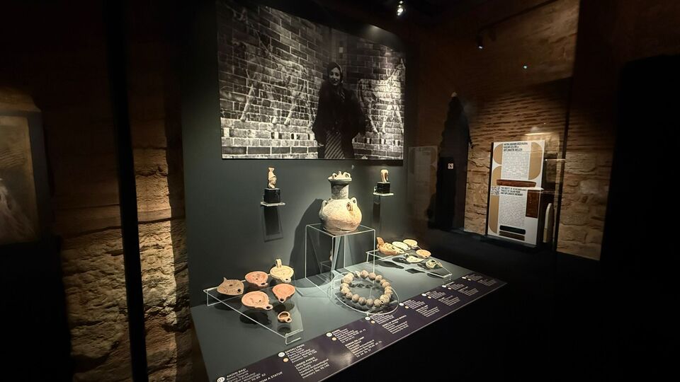 Bir Tutkunun Peşinde: Leyla Asım Turgut sergisi ziyarete açıldı