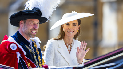 2 yıl sonra Garter Nişanı'nda