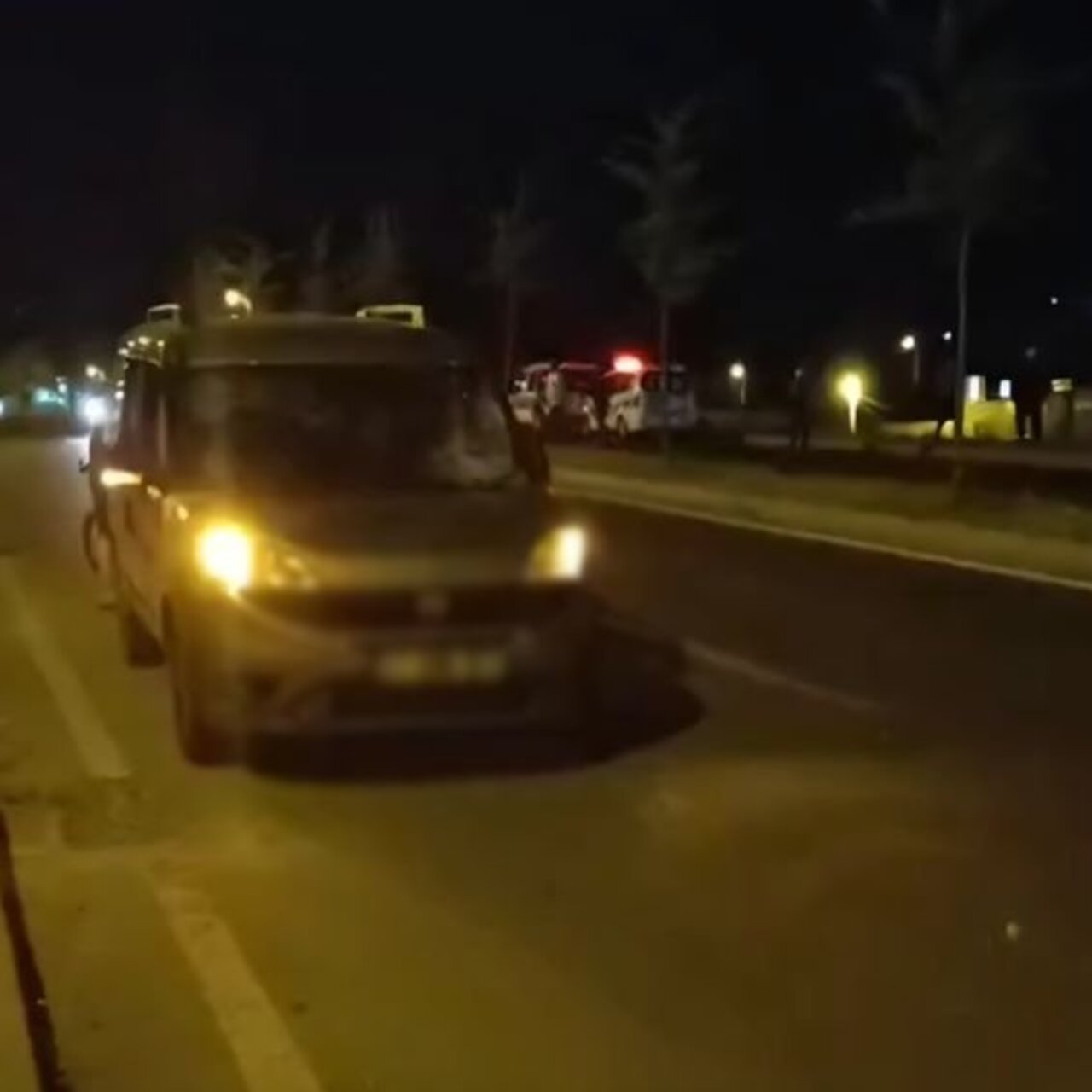 Hafif ticari aracın çarptığı çocuk kurtarılamadı