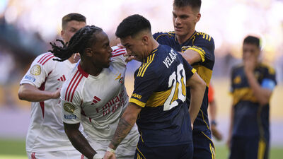 4 gol, 3 kırmızı kart, kazanan yok!