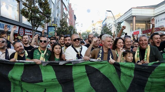 Sakaryaspor, 60. kuruluş yıldönümünü kutladı!
