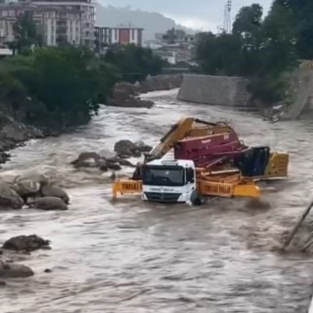 Artvin'de büyük panik!