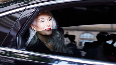 Büyükelçi nasıl olunur?