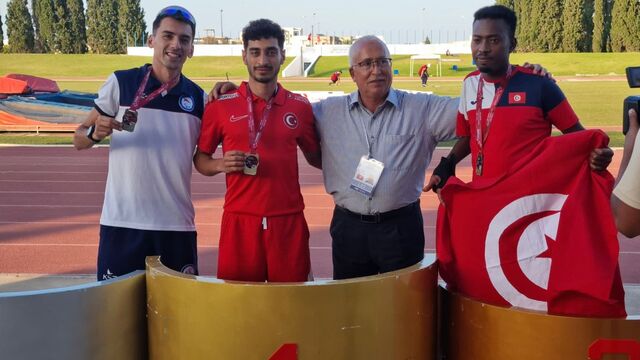 Mehmet Emin Eğilmez'den altın madalya!