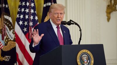 Trump: İran'da rejim düşebilir