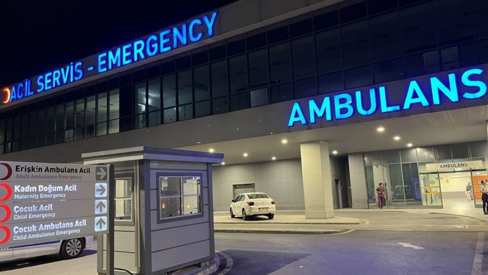 Tartıştığı kişiyi bıçakladı