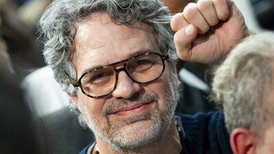 "Sorun göçmenler değil, milyarderler"