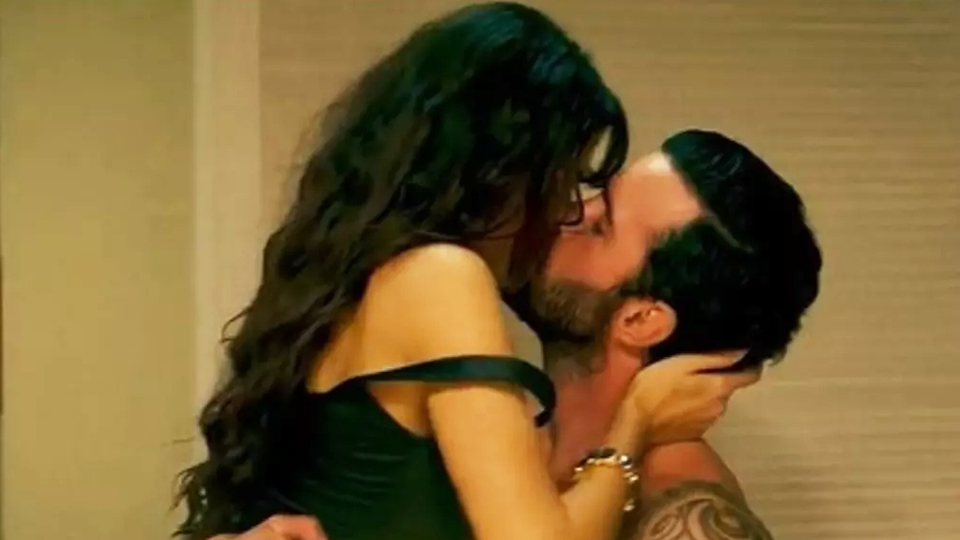 "Eşi olsam çıldırmıştım"