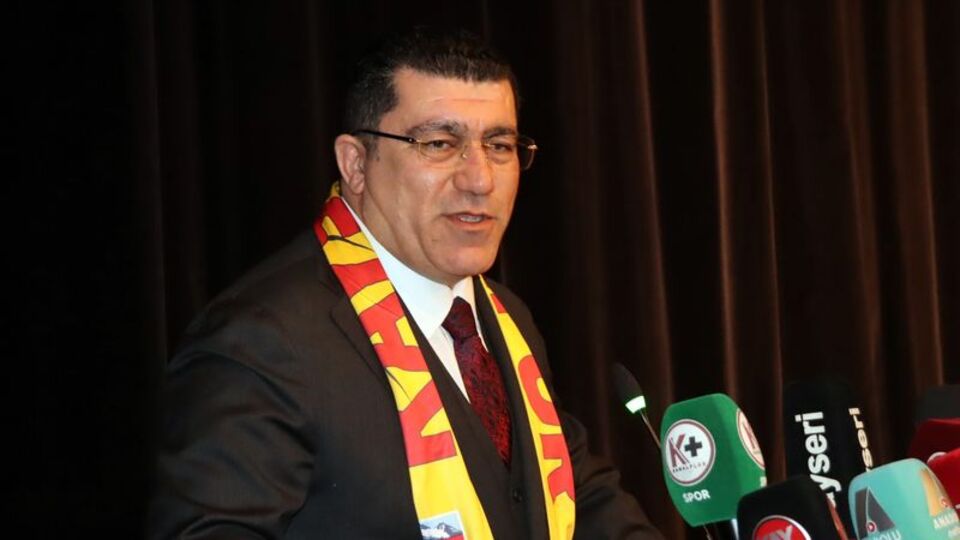 "Yerli ve yabancı birçok futbolcu ile görüşüyoruz"