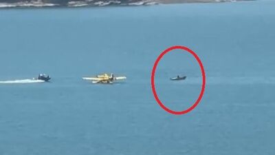 Yangın söndürme uçağı göle düştü!