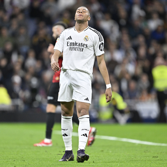 Kylian Mbappe hastaneye kaldırıldı!