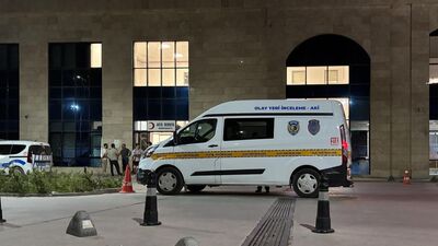 İzmir'de bıçaklı kavga: 1 ölü, 2 yaralı