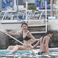 2025 yaz modası: Kız kıza tatil