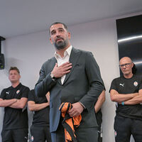 Arda Turan, Shakhtar'da ilk idmanına çıktı