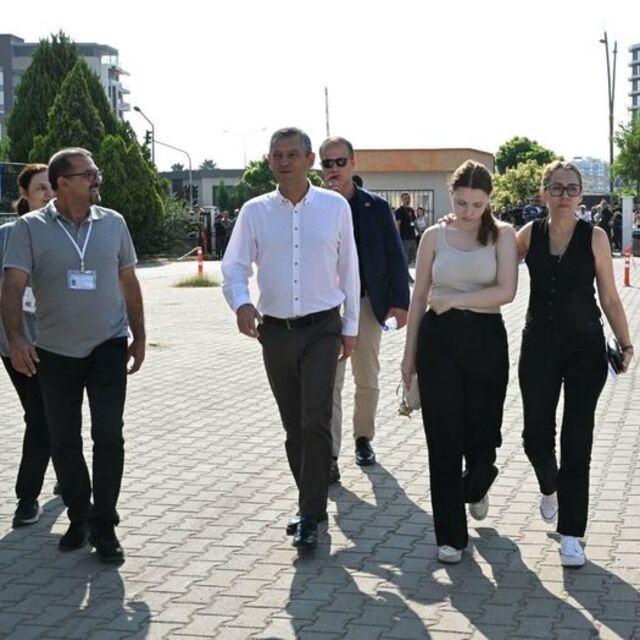 Özgür Özel, Nehir Zeyrek'i sınava bıraktı