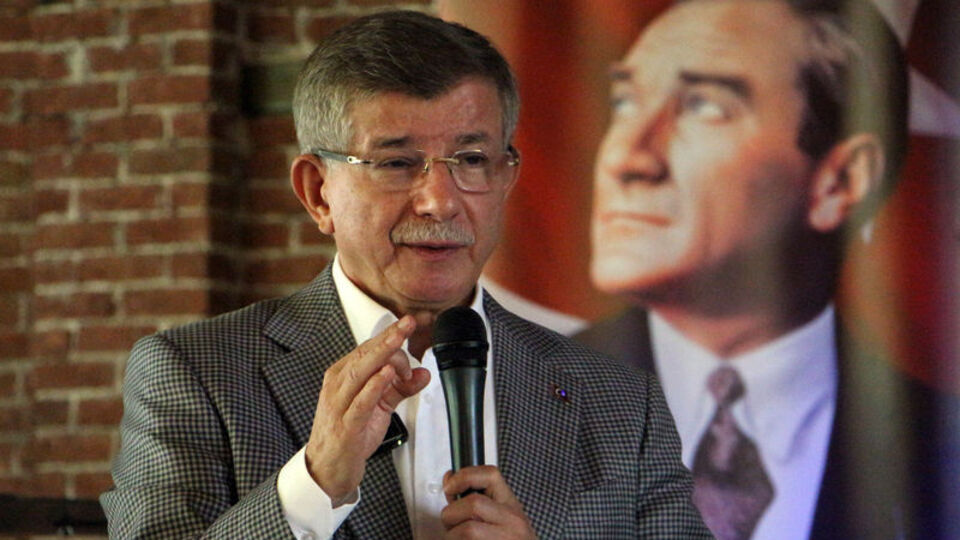 Davutoğlu: İsrail'in saldırganlığı karşısında net tavır almak lazım