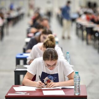 YKS'nin ilk oturumu sona erdi!