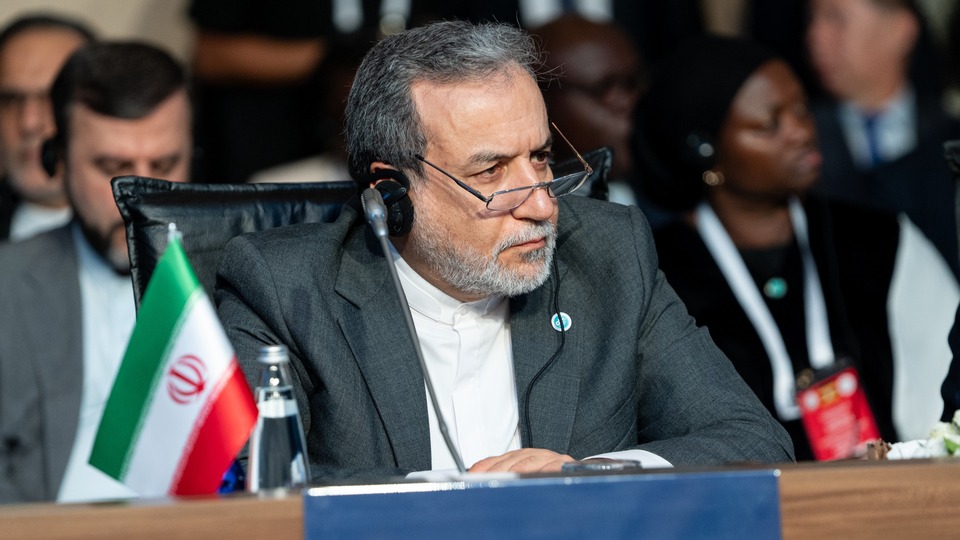 İranlı Bakan Arakçi: Saldırı altında müzakere etmeyiz