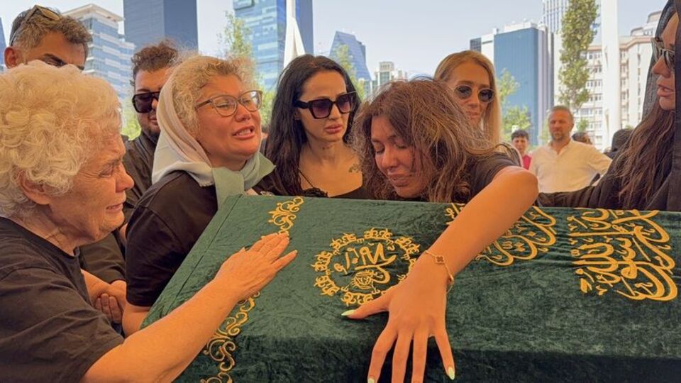 Ünlü isimlerin 'Candan' üzüntüsü