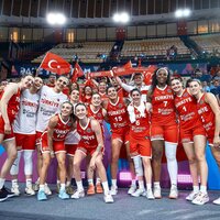 Potanın Perileri çeyrek finalde!