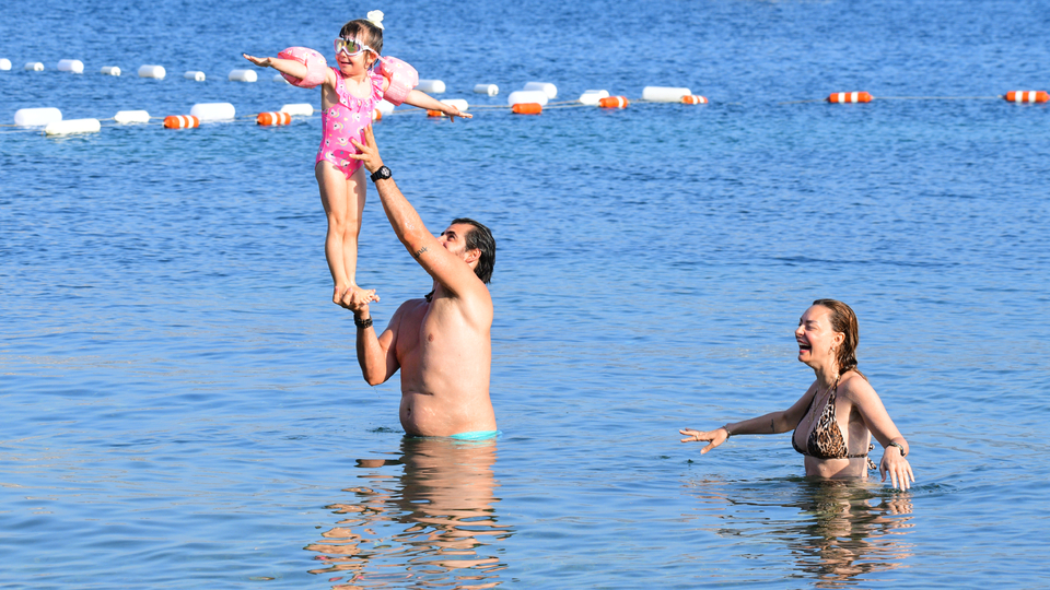 Denizde aile saadeti