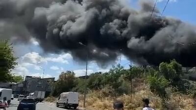 İstanbul'da korkutan yangın!