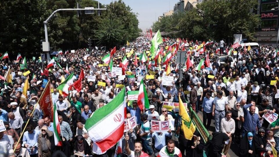 Tahran'da ABD protestosu