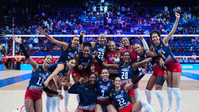 Dominik Cumhuriyeti son sette kazandı!