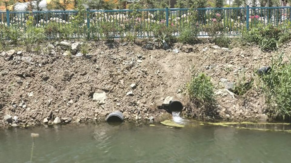 Karataş Plajı'ndaki otele "atık su" cezası