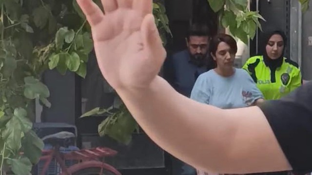 Kızını boğdu, kapısını kilitledi, 18 saat bekledi!