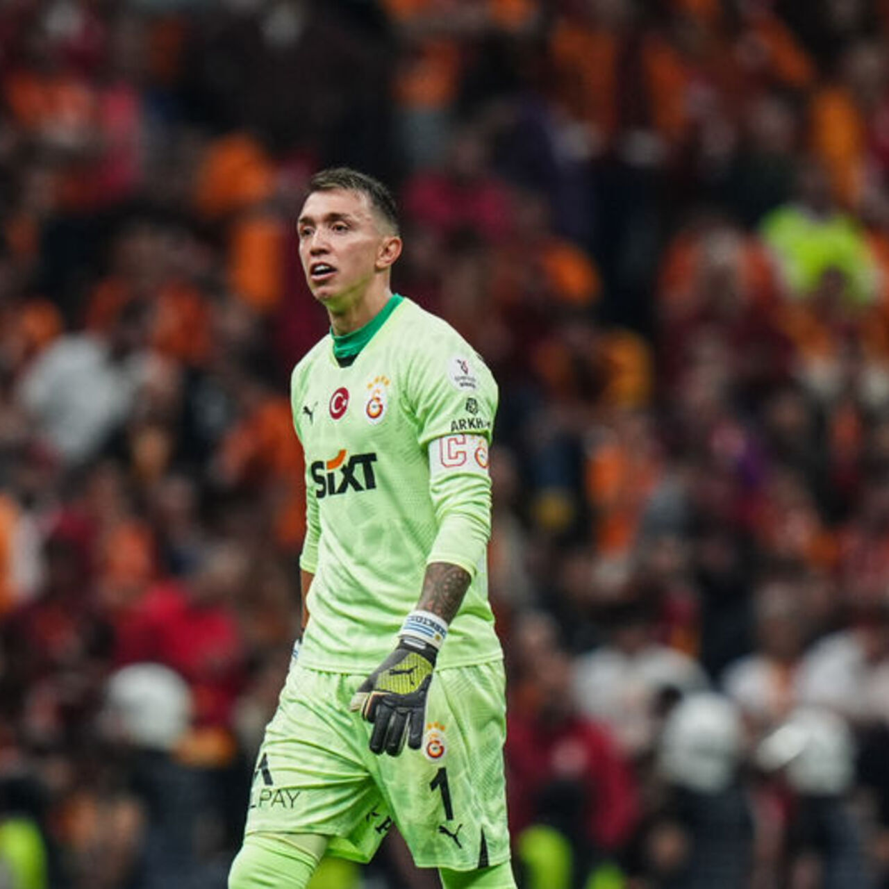 Fernando Muslera yeni takımını açıkladı!