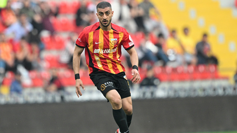 Kayserispor'da imza açıklandı!