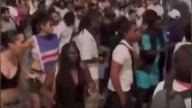 Fransa’daki festivalde şırıngalı saldırı