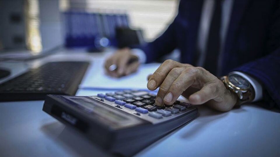 Türkiye'de kamu çalışanları fazla mı?