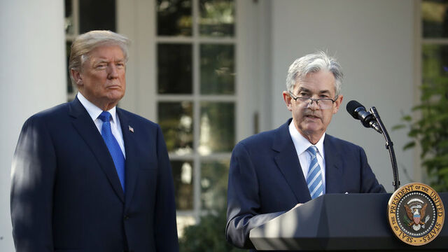 Trump'tan Powell'a yine sert sözler