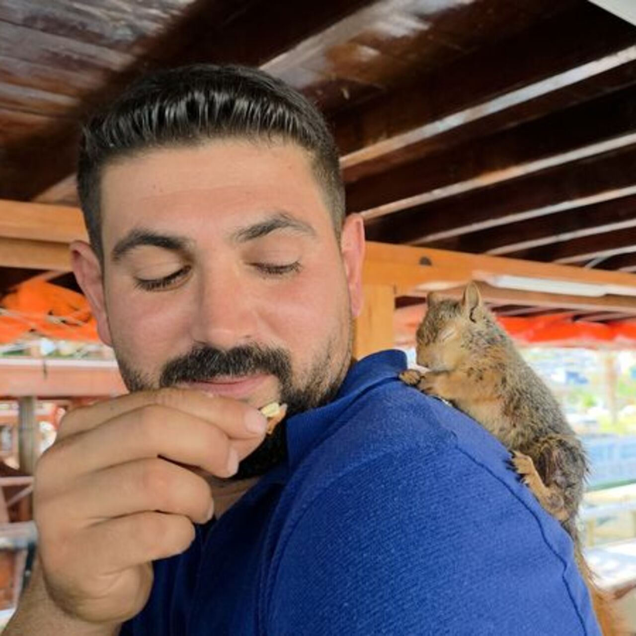 Omzundan inmeyen 'Belta' ile yat turları düzenliyor