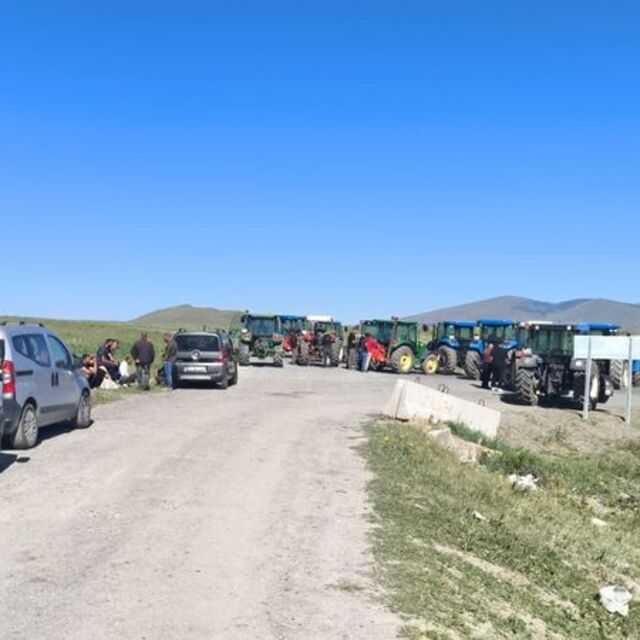 Kars'ta köylülerin "su" eylemi