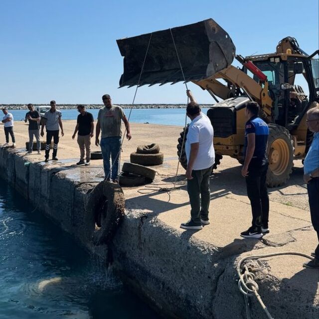 Gökçeada'da deniz dibi temizliği