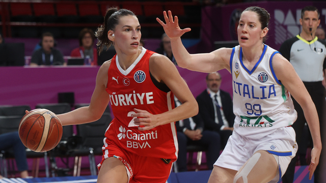 Potanın Perileri, yarı finali uzatmalarda kaçırdı!