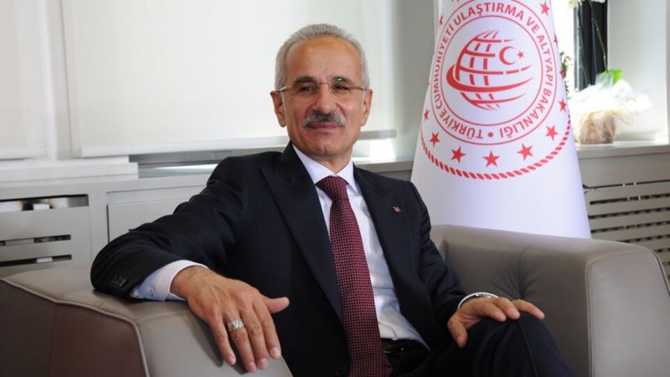 'Irak'taki 4 uçağı getireceğiz'