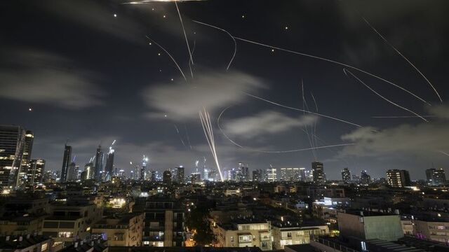 Trump'tan ateşkes açıklaması! İsrail-İran hattında son durum