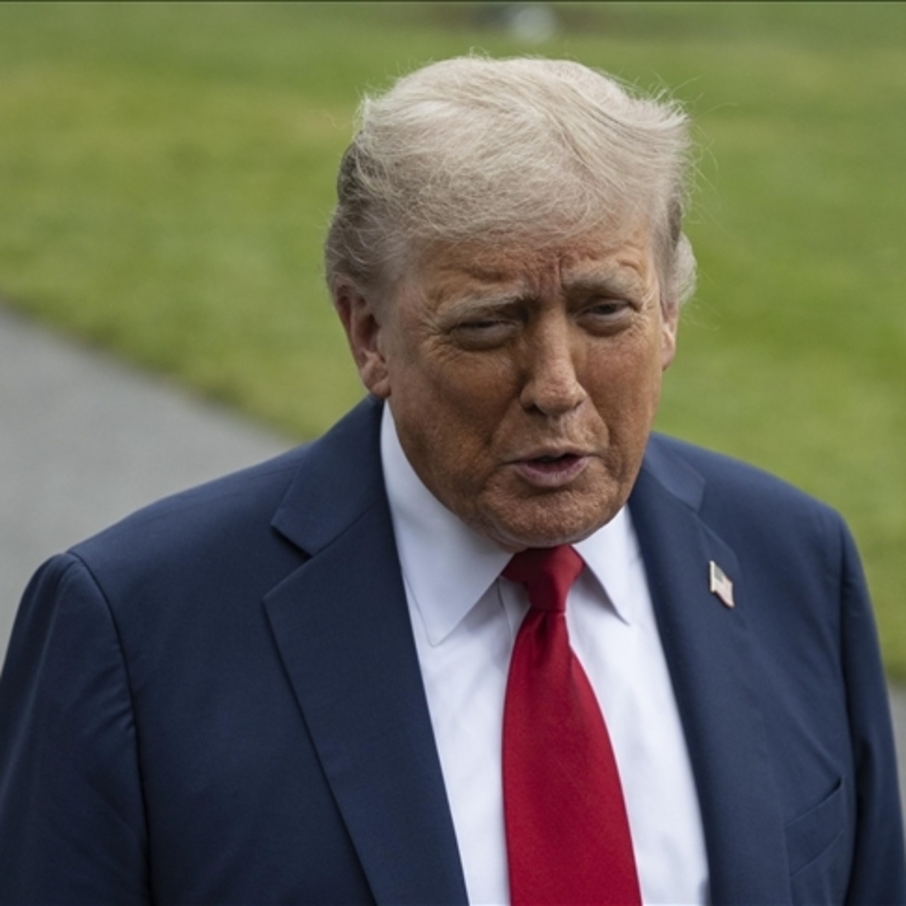 Trump’tan Çin’e yeşil ışık: Çin, İran'dan petrol alımına devam edebilir ancak ABD ile ilişkileri riske atabilir
