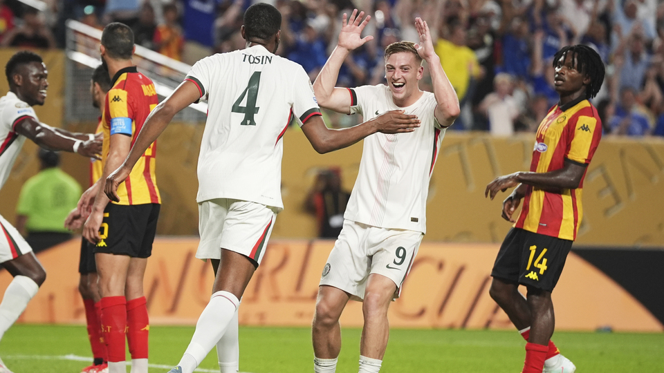 Chelsea 3 golle son 16'da!